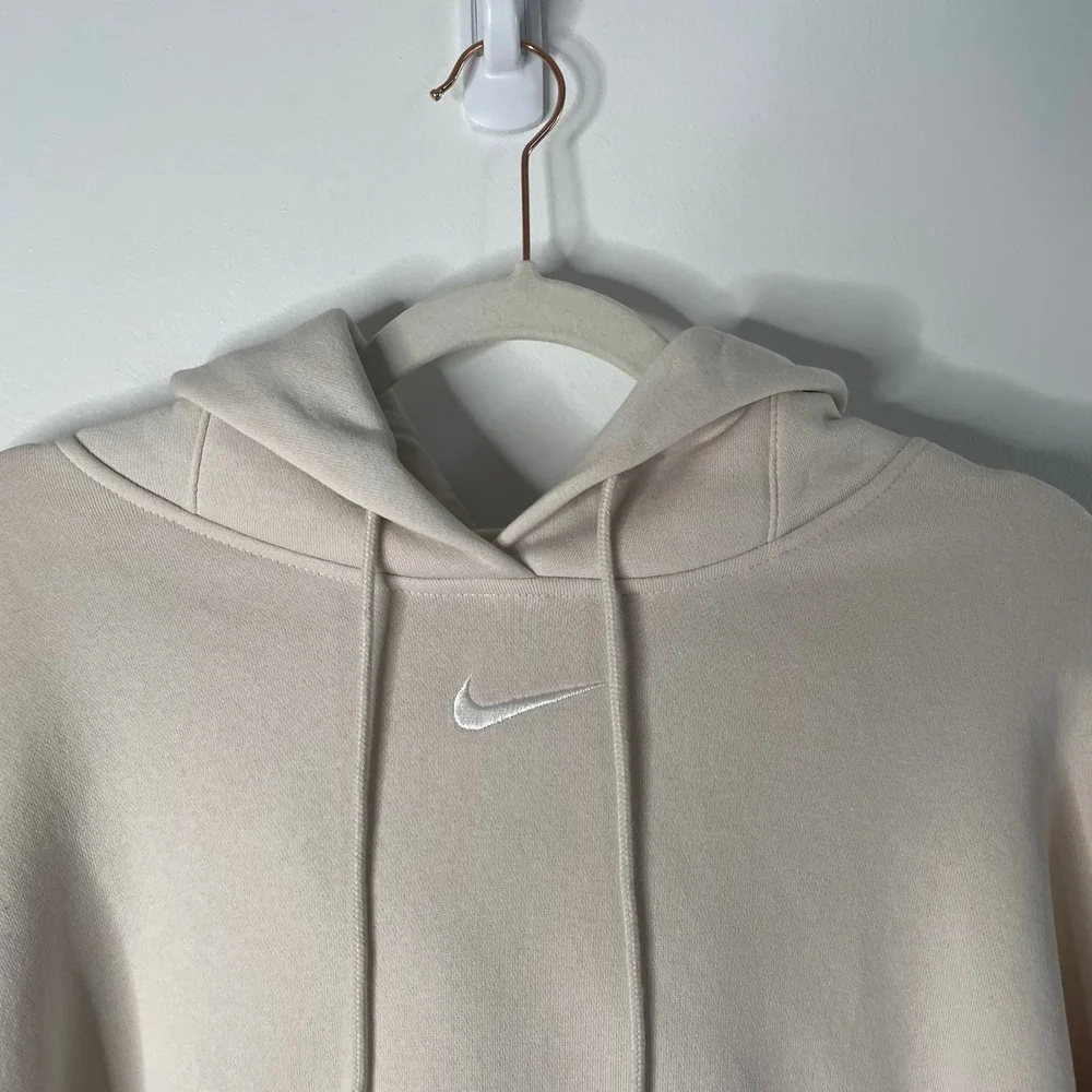 Nike Sweathshirt Hoodie Cream Swoosh Oversized Woman's Medium Blokecore Normcore